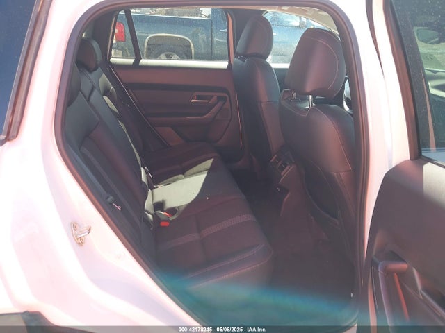 Mazda py 2023 7MMVABCM7PN142159 Image 8