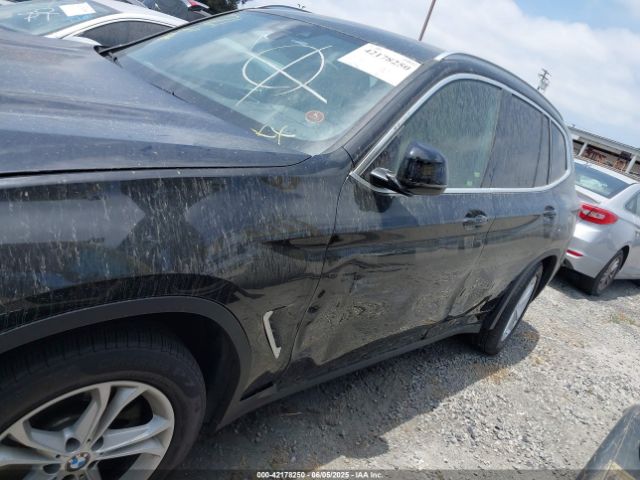 5UXTR7C58KLF36488 BMW X3 Sdrive30i