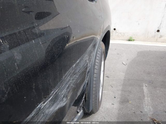 5UXTR7C58KLF36488 BMW X3 Sdrive30i