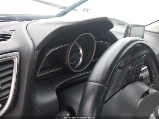 3MZBM1V7XGM296982 Mazda pe