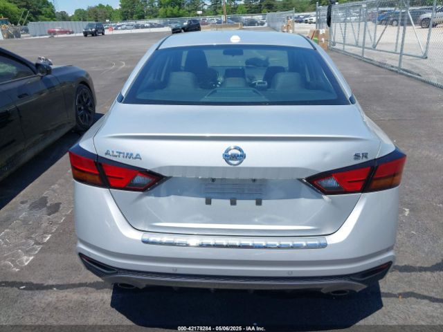 1N4BL4CV9NN379028 Nissan Altima Sr Fwd