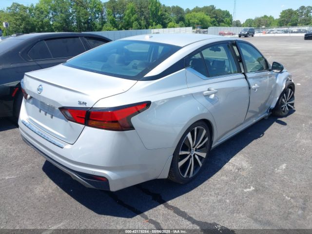 1N4BL4CV9NN379028 Nissan Altima Sr Fwd