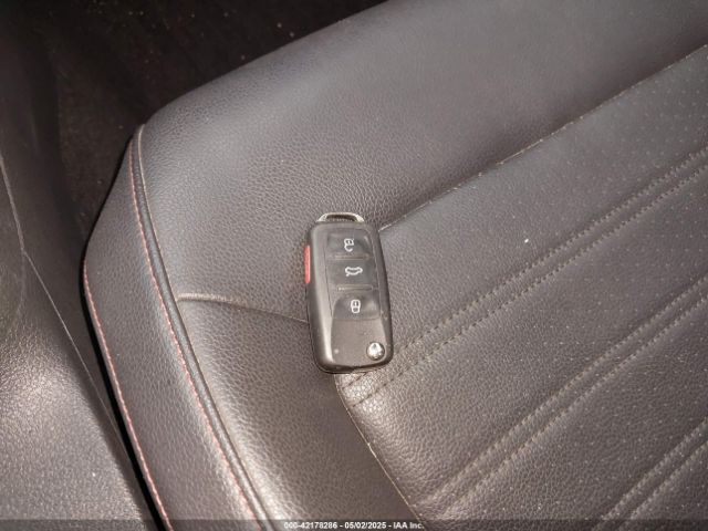 3VW5T7AJ5HM346161 Volkswagen JETTA GLI