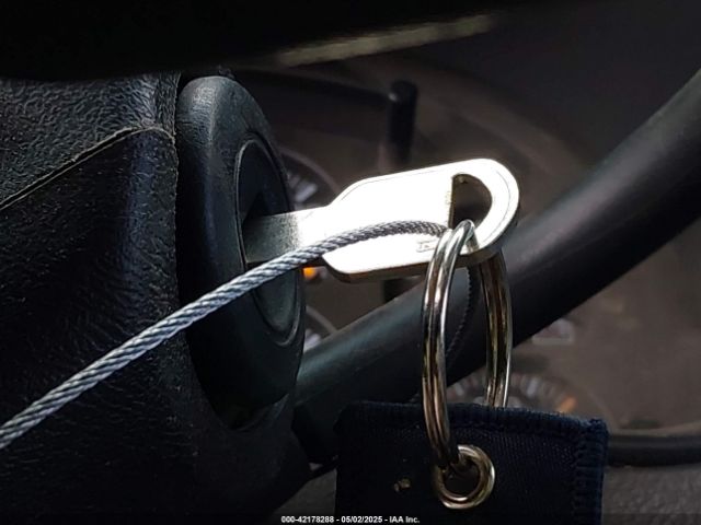 2003 GMC YUKON 1GKEC13Z23R192605 Photo 10