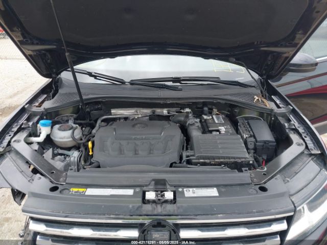 3VV2B7AX2KM195253 Volkswagen Tiguan 2.0t Se/2.0t Sel/2.0t Sel R-line/2.0t Sel R-line Black