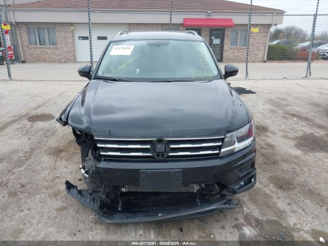 3VV2B7AX2KM195253 Volkswagen Tiguan 2.0t Se/2.0t Sel/2.0t Sel R-line/2.0t Sel R-line Black