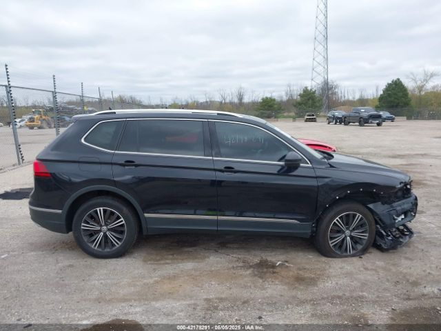 3VV2B7AX2KM195253 Volkswagen Tiguan 2.0t Se/2.0t Sel/2.0t Sel R-line/2.0t Sel R-line Black