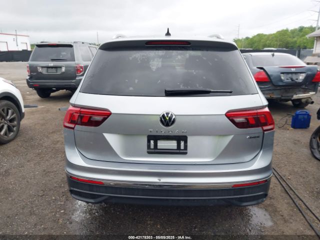 3VV2B7AX7NM118981 Volkswagen Tiguan 2.0t Se