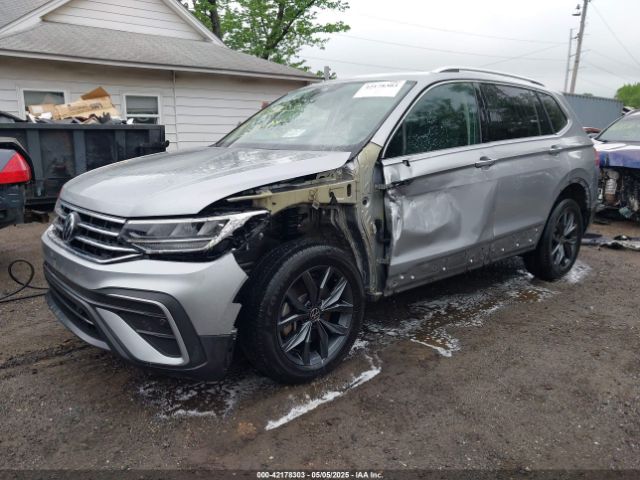 3VV2B7AX7NM118981 Volkswagen Tiguan 2.0t Se