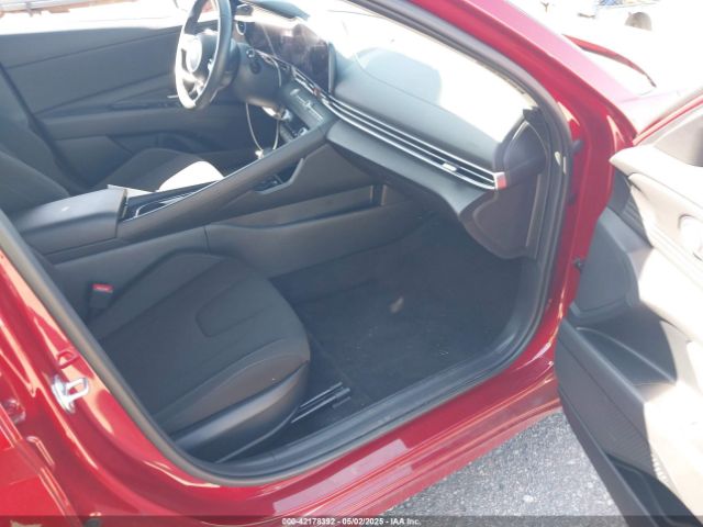 KMHLS4DG0SU861661 Hyundai Elantra Sel Convenience