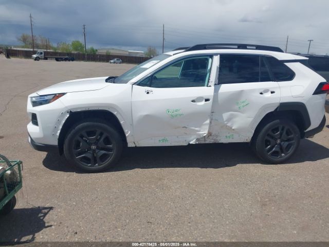 2T3J1RFV8RW472982 Toyota Rav4 Adventure