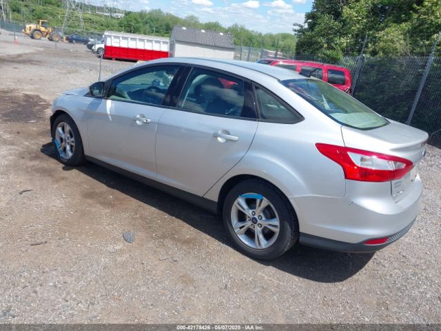1FADP3F26EL318689 Ford FOCUS SE