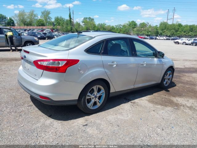 1FADP3F26EL318689 Ford FOCUS SE