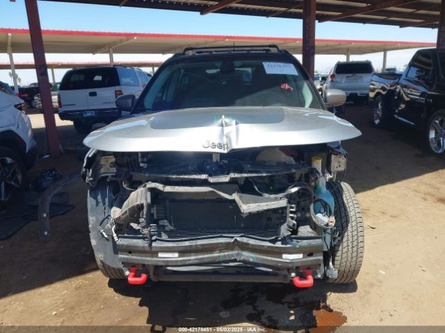 3C4NJDDB1KT812953 Jeep 2019