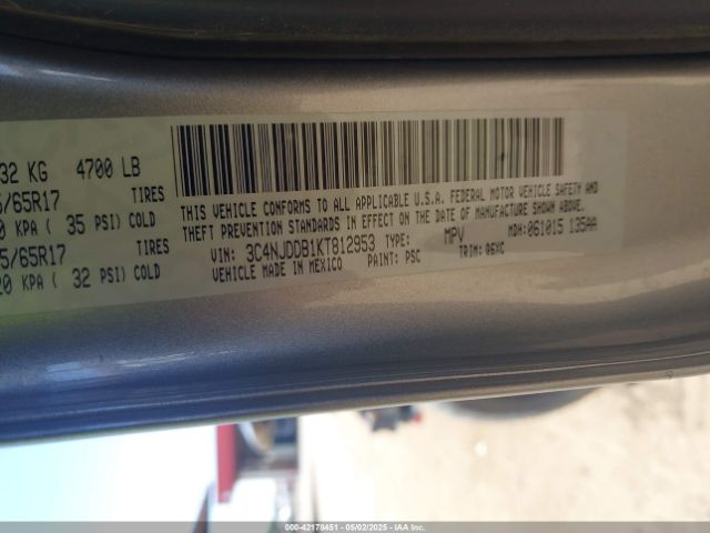 3C4NJDDB1KT812953 Jeep 2019