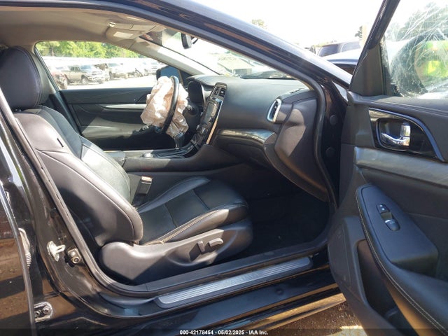 1N4AA6AP2HC369751 Nissan Maxima 3.5 Sv