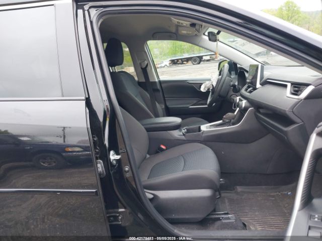 2T3G1RFV4PC338740 Toyota RAV4 LE