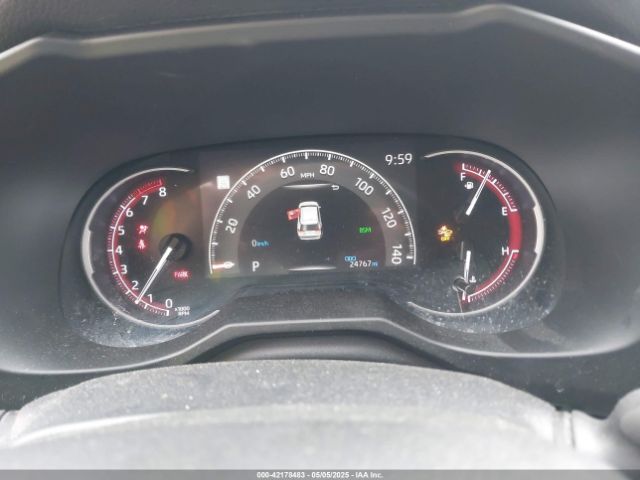 2T3G1RFV4PC338740 Toyota RAV4 LE