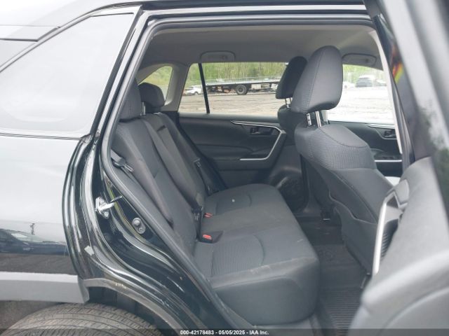 2T3G1RFV4PC338740 Toyota RAV4 LE