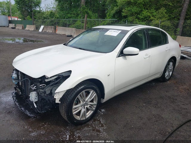 JN1CV6AR8FM520627 Infiniti Q40