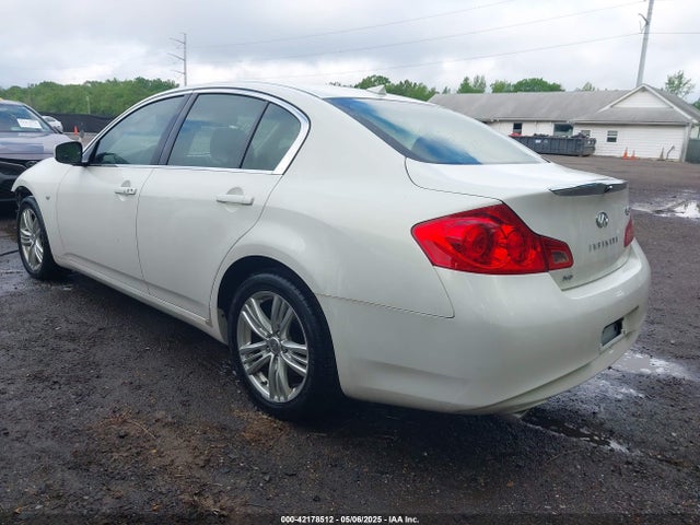 JN1CV6AR8FM520627 Infiniti Q40