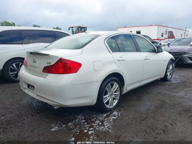 JN1CV6AR8FM520627 Infiniti Q40