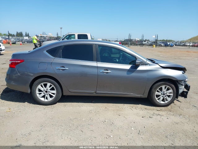 3N1AB7AP7KY390142 Nissan SENTRA SV