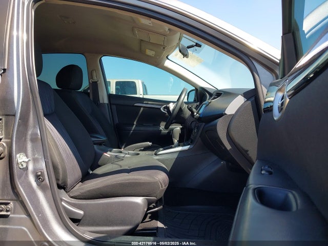 3N1AB7AP7KY390142 Nissan SENTRA SV