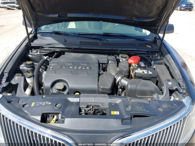 1LNHL9DK0EG606273 Lincoln MKS