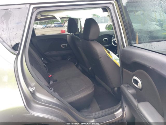 KNDJN2A29G7385819 KIA Soul