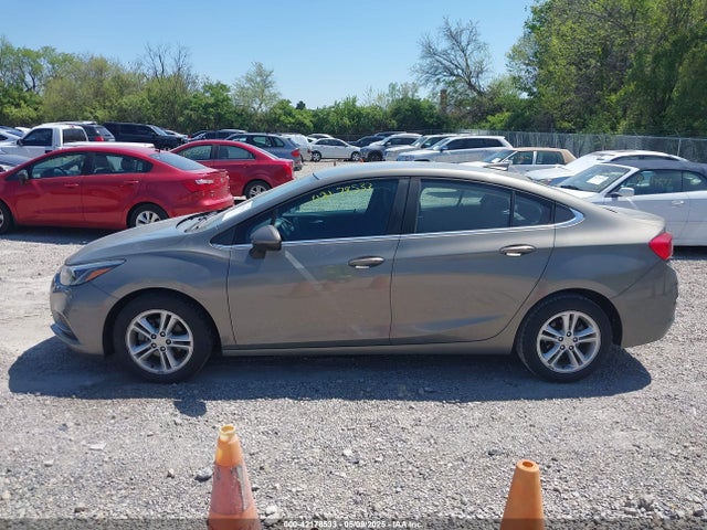 1G1BE5SM6H7255416 Chevrolet Cruze Lt Auto