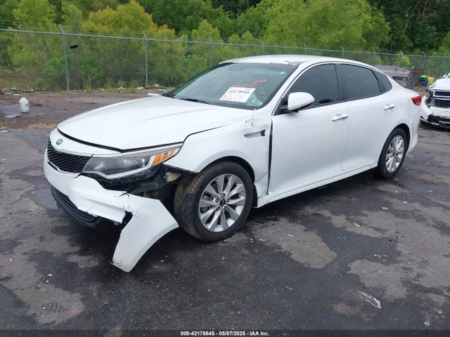 5XXGT4L31JG252892 KIA Optima Lx