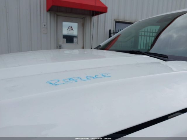 3GTPHDED3SG138172 GMC Sierra 1500 2wd  Short Box Slt