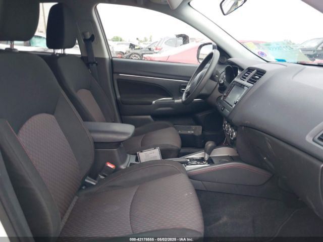 2019 MITSUBISHI OUTLANDER SPORT JA4AP3AU9KU034687 Photo 4