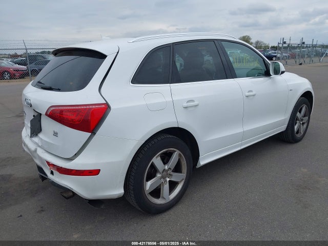 2011 AUDI Q5 WA1WKAFP8BA079732 Photo 3