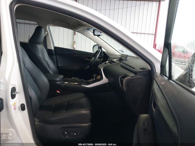 JTJYARBZ5H2070073 Lexus NX 200T