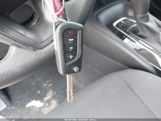 5YFEPMAE7NP378994 Toyota COROLLA LE