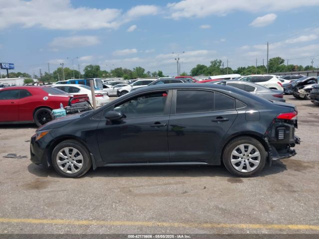 5YFEPMAE7NP378994 Toyota COROLLA LE