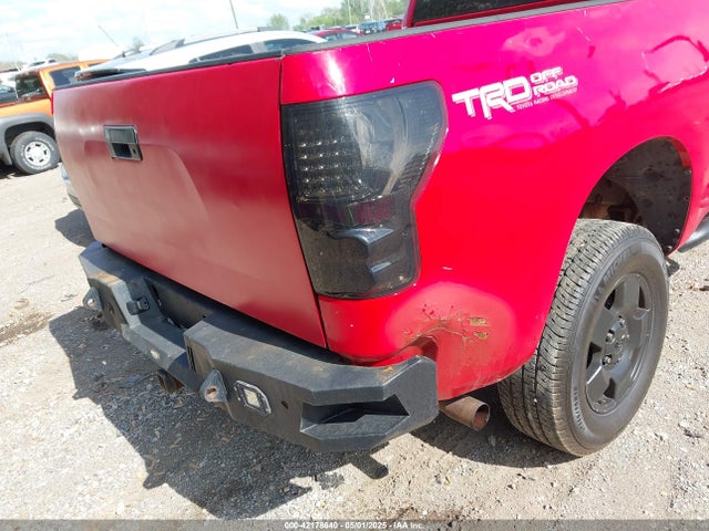 42178640 :رقم المزاد ، 5TFUM5F11AX009513 vin ، 2010 Toyota Tundra Grade 4.6l V8 مزاد بيع