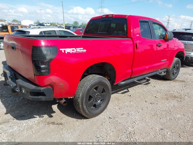 42178640 :رقم المزاد ، 5TFUM5F11AX009513 vin ، 2010 Toyota Tundra Grade 4.6l V8 مزاد بيع