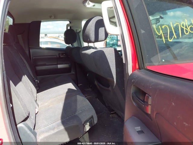 42178640 :رقم المزاد ، 5TFUM5F11AX009513 vin ، 2010 Toyota Tundra Grade 4.6l V8 مزاد بيع