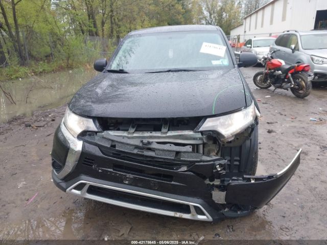 JA4AZ3A32KZ020814 Mitsubishi Outlander Es