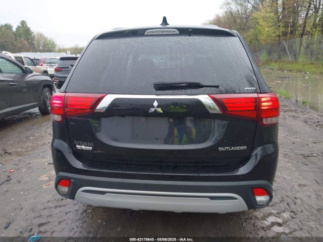 JA4AZ3A32KZ020814 Mitsubishi Outlander Es