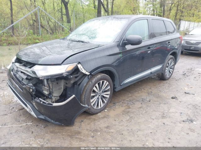 JA4AZ3A32KZ020814 Mitsubishi Outlander Es
