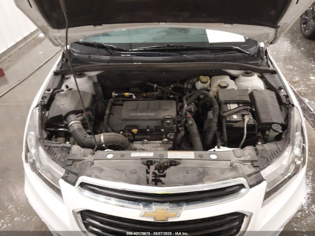 1G1PC5SBXF7177097 Chevrolet Cruze 1lt Auto