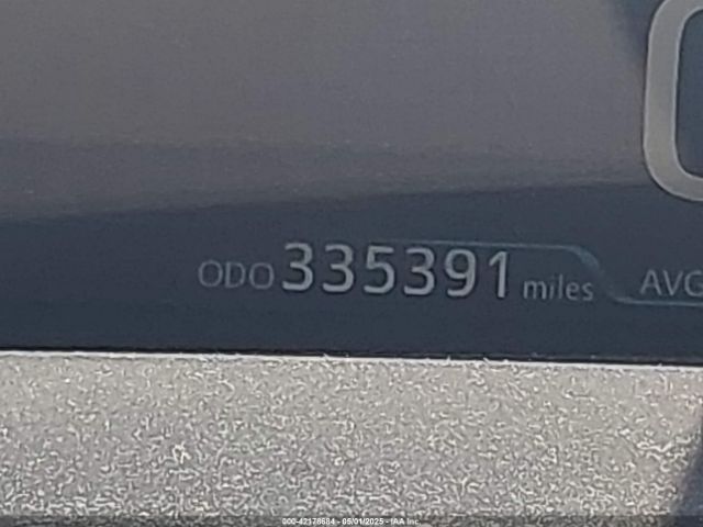 JTDKBRFU3J3068097 Toyota Prius Two
