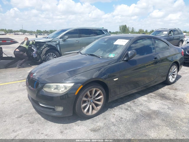 2011 Bmw 335i Xdrive მანქანა იყიდება აუქციონზე, vin: WBAKF9C52BE262351, აუქციონის ნომერი: 42178686