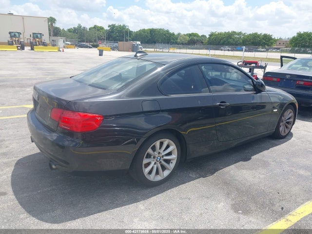2011 Bmw 335i Xdrive მანქანა იყიდება აუქციონზე, vin: WBAKF9C52BE262351, აუქციონის ნომერი: 42178686