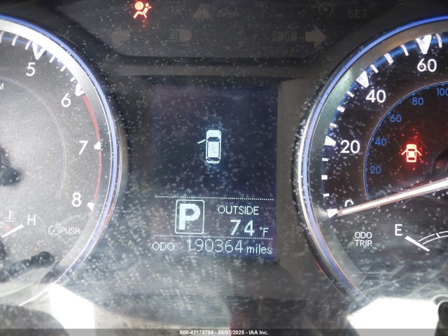 5TDZARFH2FS012632 Toyota Highlander Le