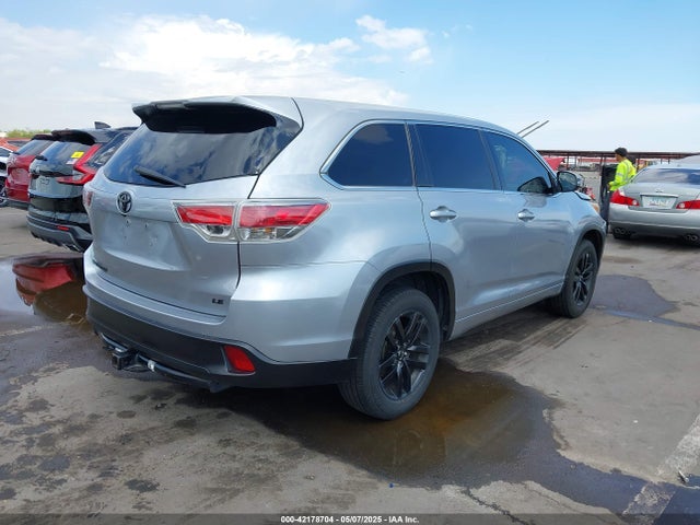 5TDZARFH2FS012632 Toyota Highlander Le